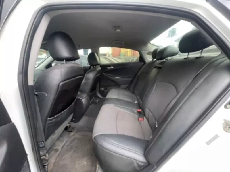 Hyundai Sonata   - 2015