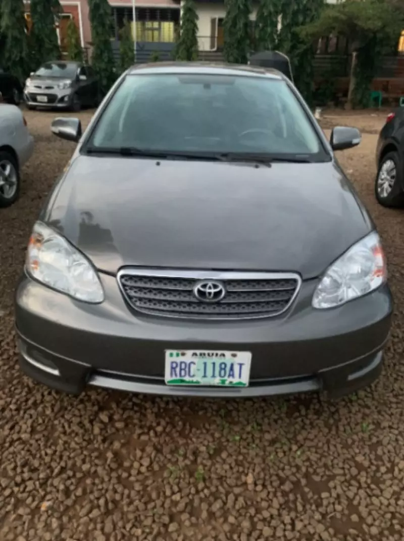 Toyota Corolla   - 2006