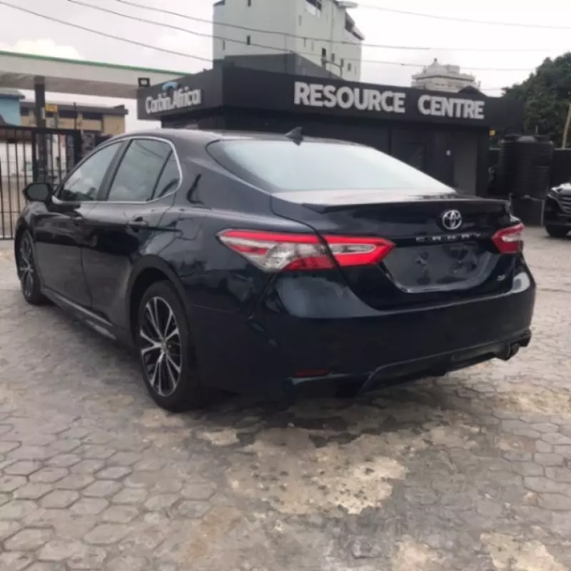 Toyota Camry   - 2019