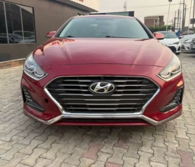 Hyundai Sonata   - 2018
