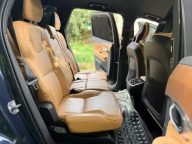 Volvo XC90   - 2019