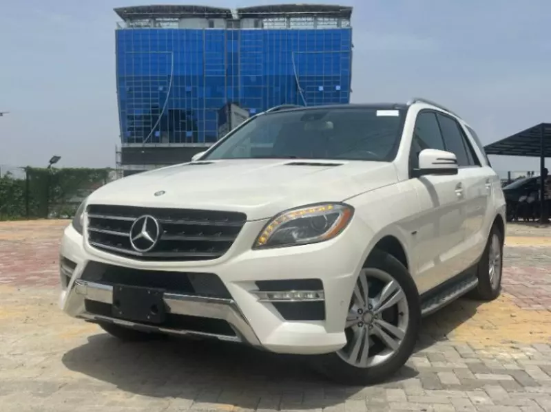 Mercedes-Benz ML 350   - 2011