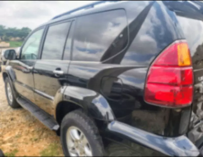 Lexus GX 470   - 2005