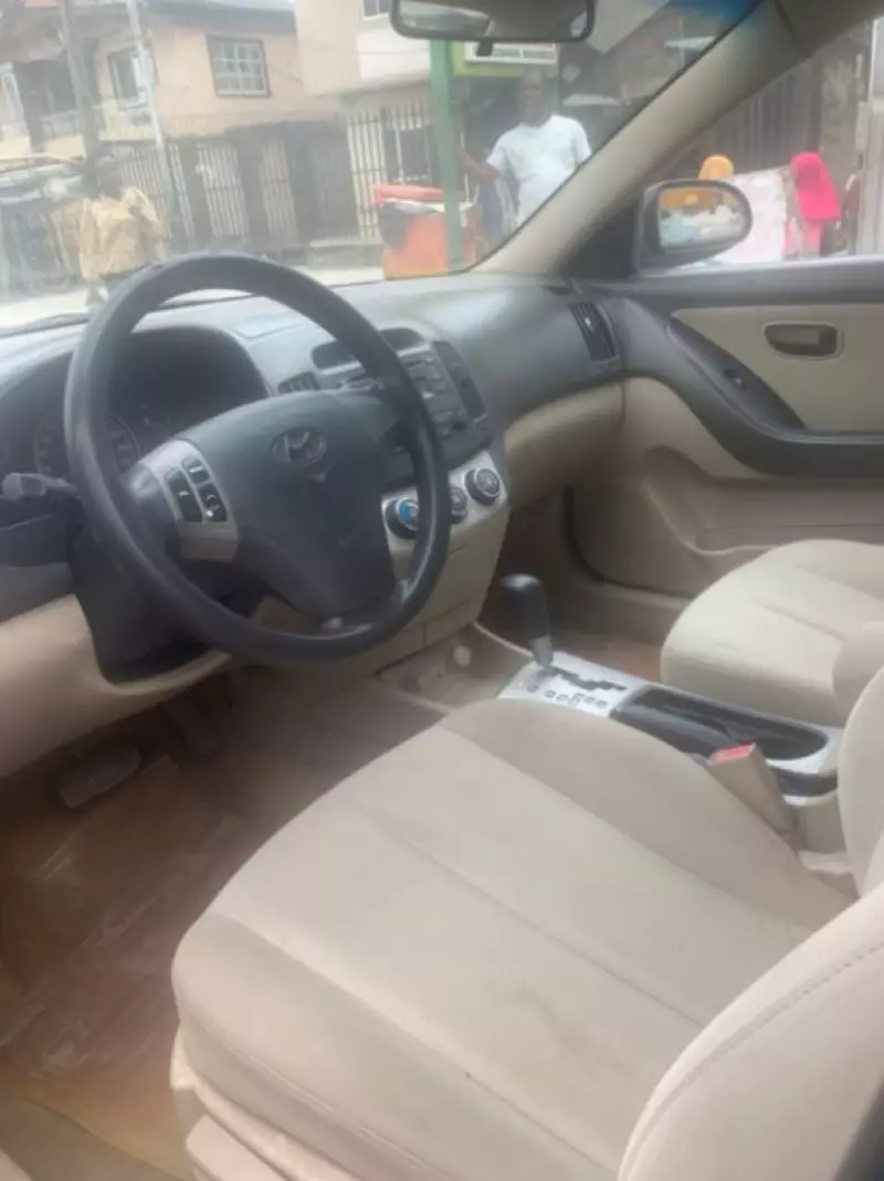 Hyundai Sonata   - 2015