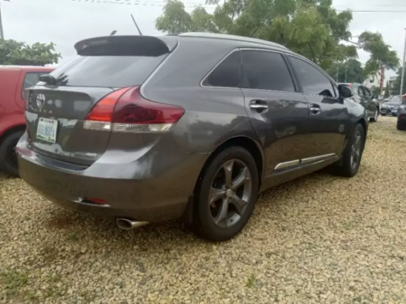 Toyota Venza   - 2009