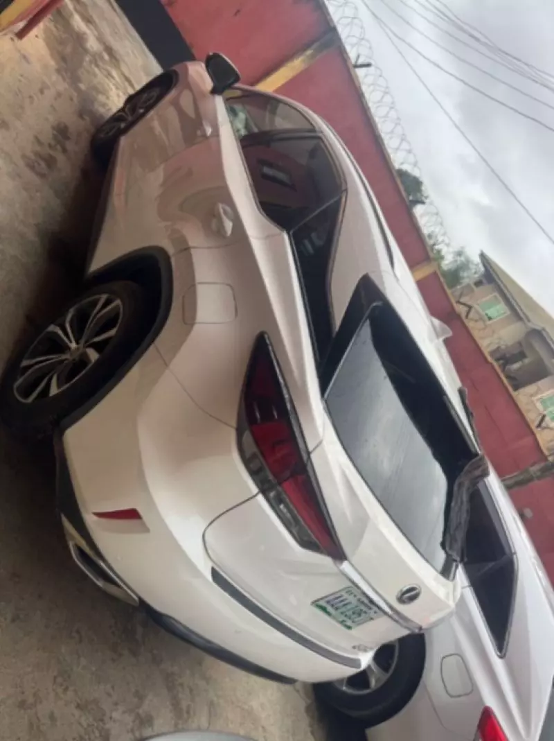 Lexus RX 350H   - 2013
