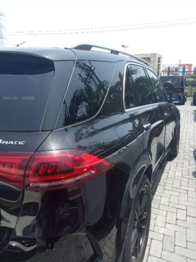 Mercedes-Benz GLE-Class   - 2020