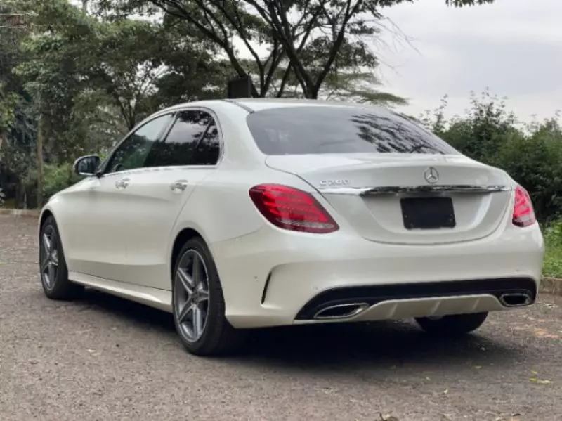 Mercedes-Benz C 200   - 2017