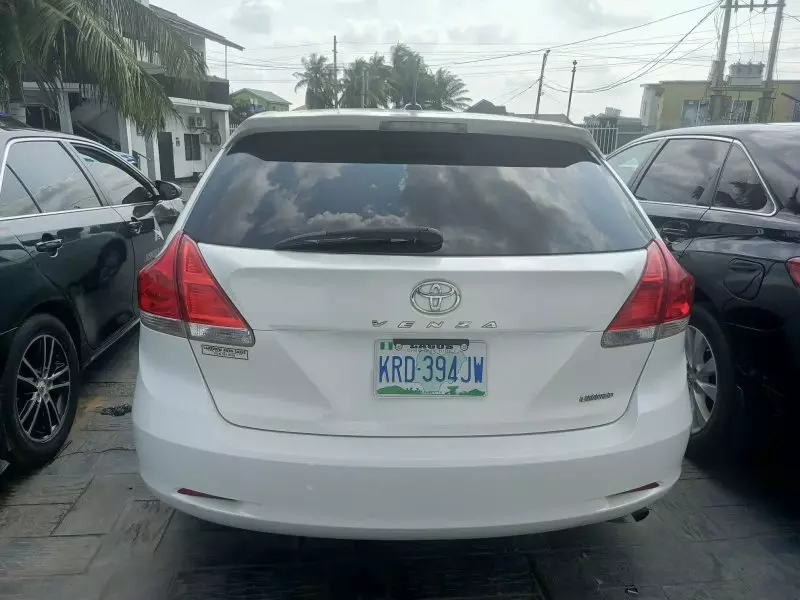 Toyota Venza   - 2010