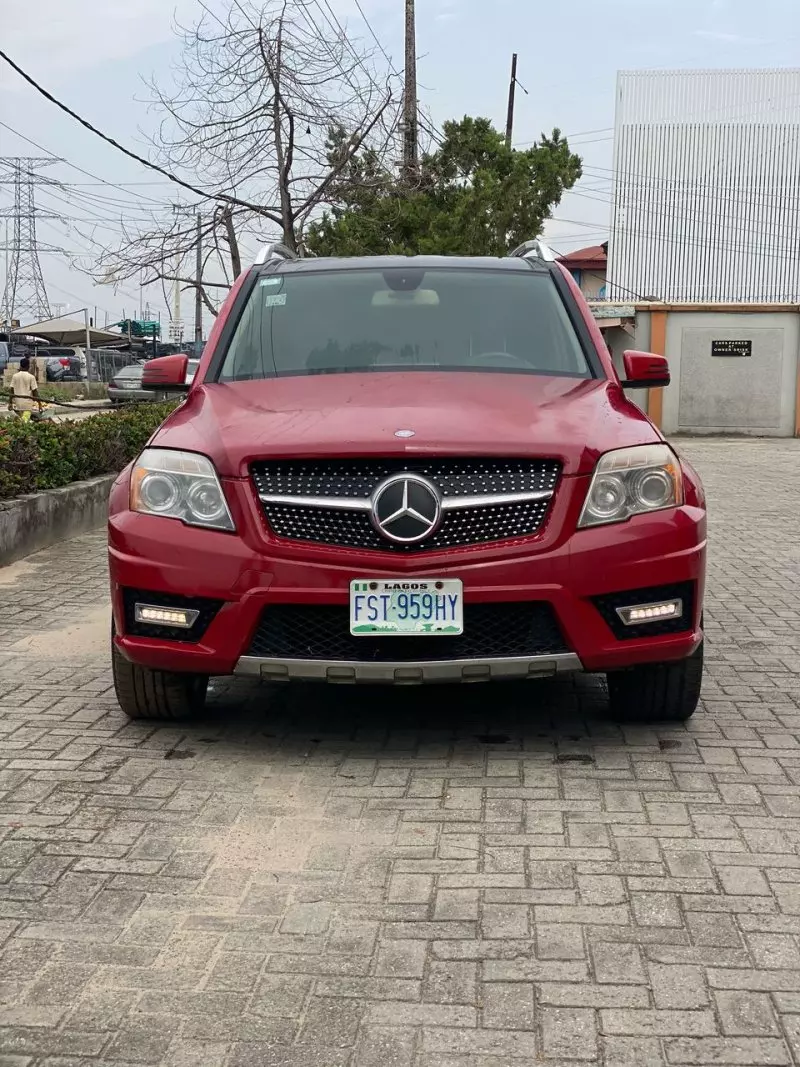 Mercedes-Benz GLK 350   - 2011