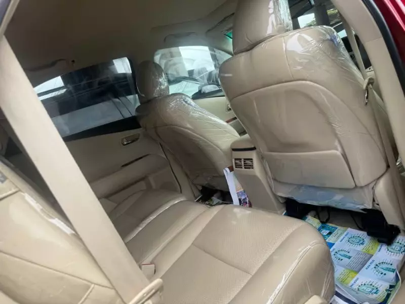 Lexus RX 350   - 2010
