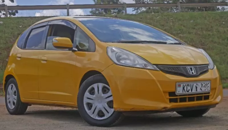 Honda Fit   - 2012