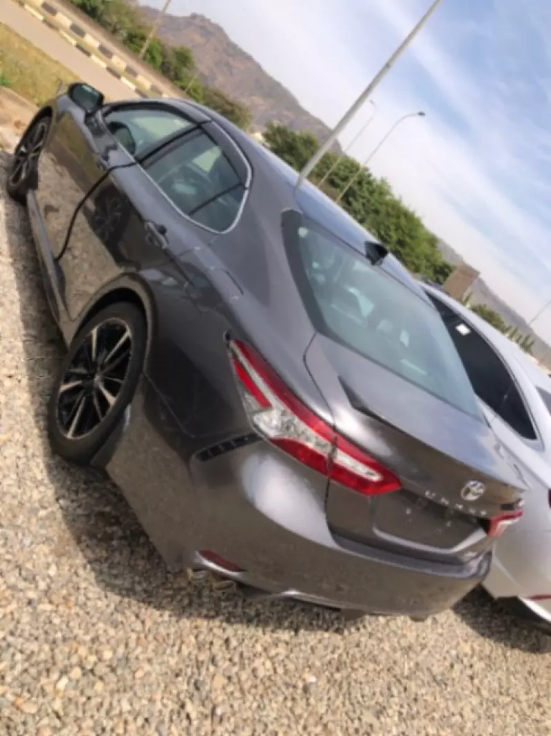 Toyota Camry   - 2019
