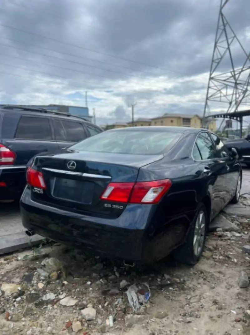 Lexus ES 350   - 2009