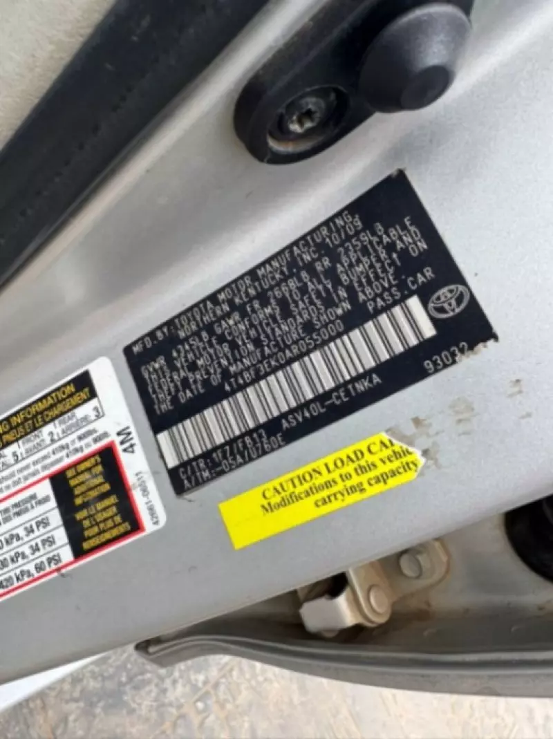 Toyota Camry   - 2010