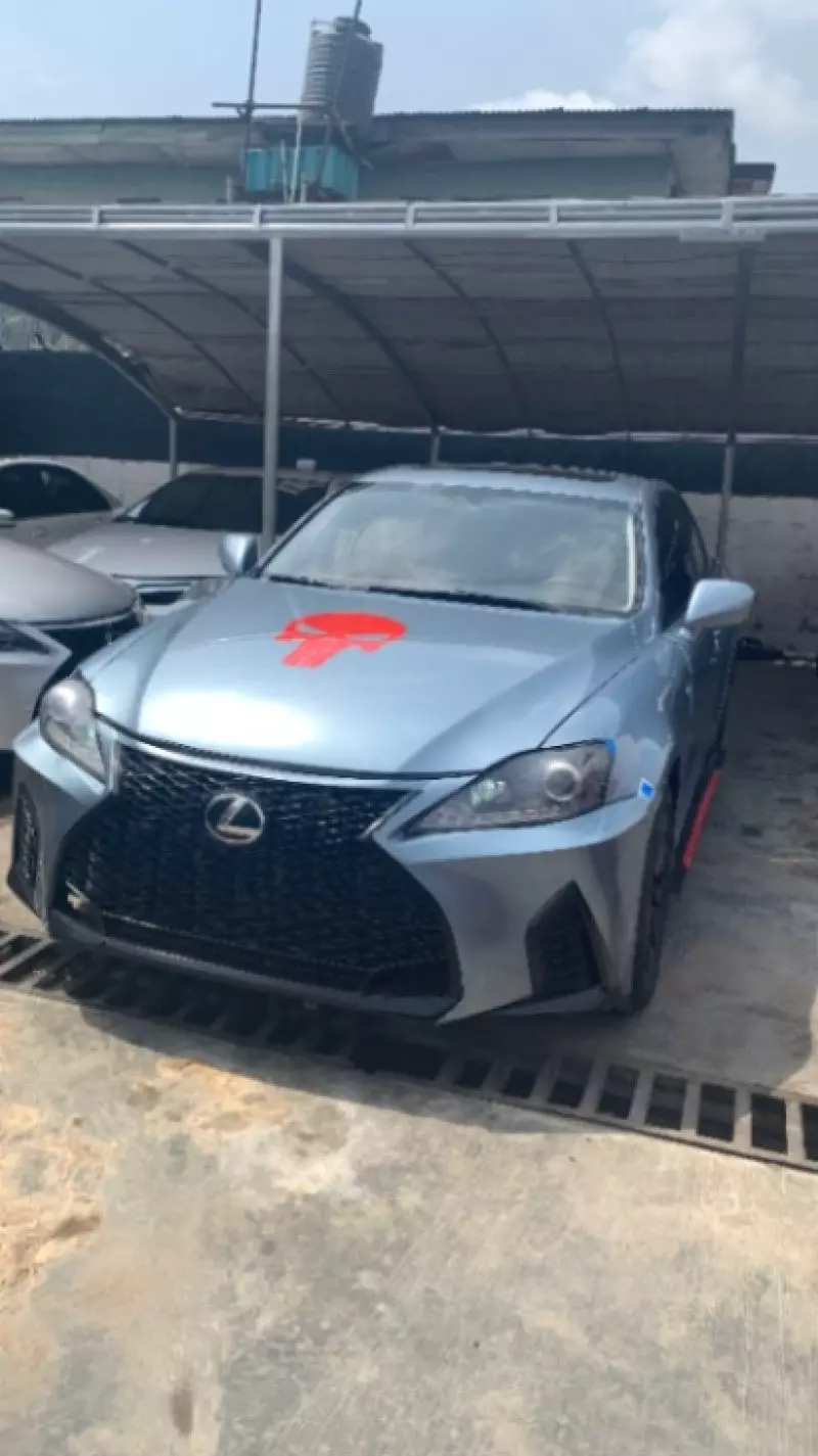 Lexus IS 350