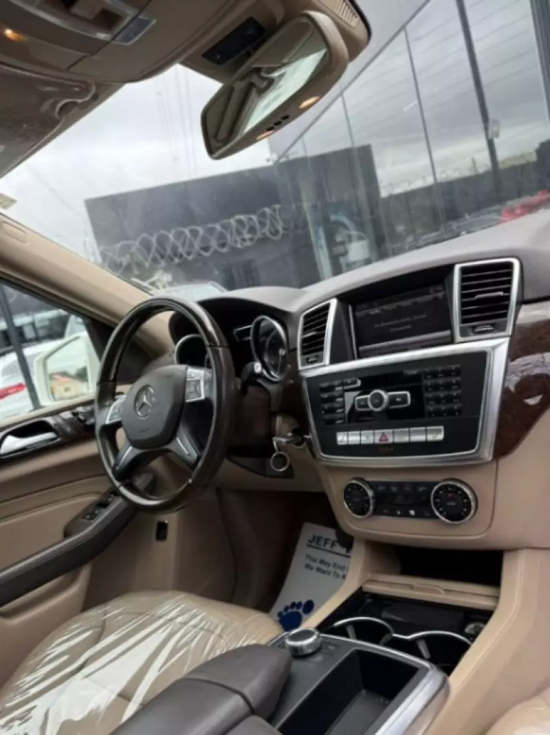 Mercedes-Benz ML 350   - 2013