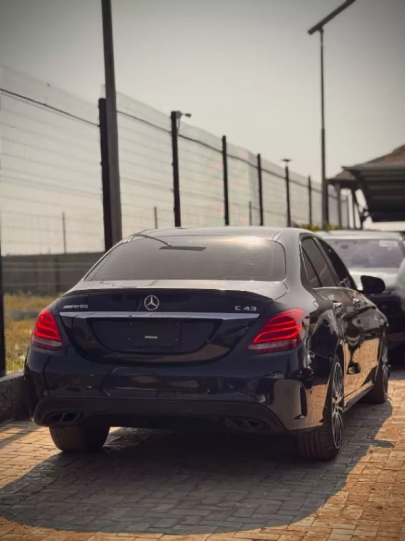 Mercedes-Benz C 43 AMG