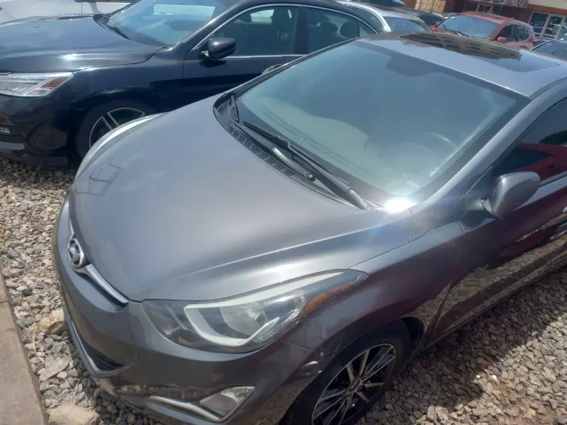 Hyundai Elantra   - 2016