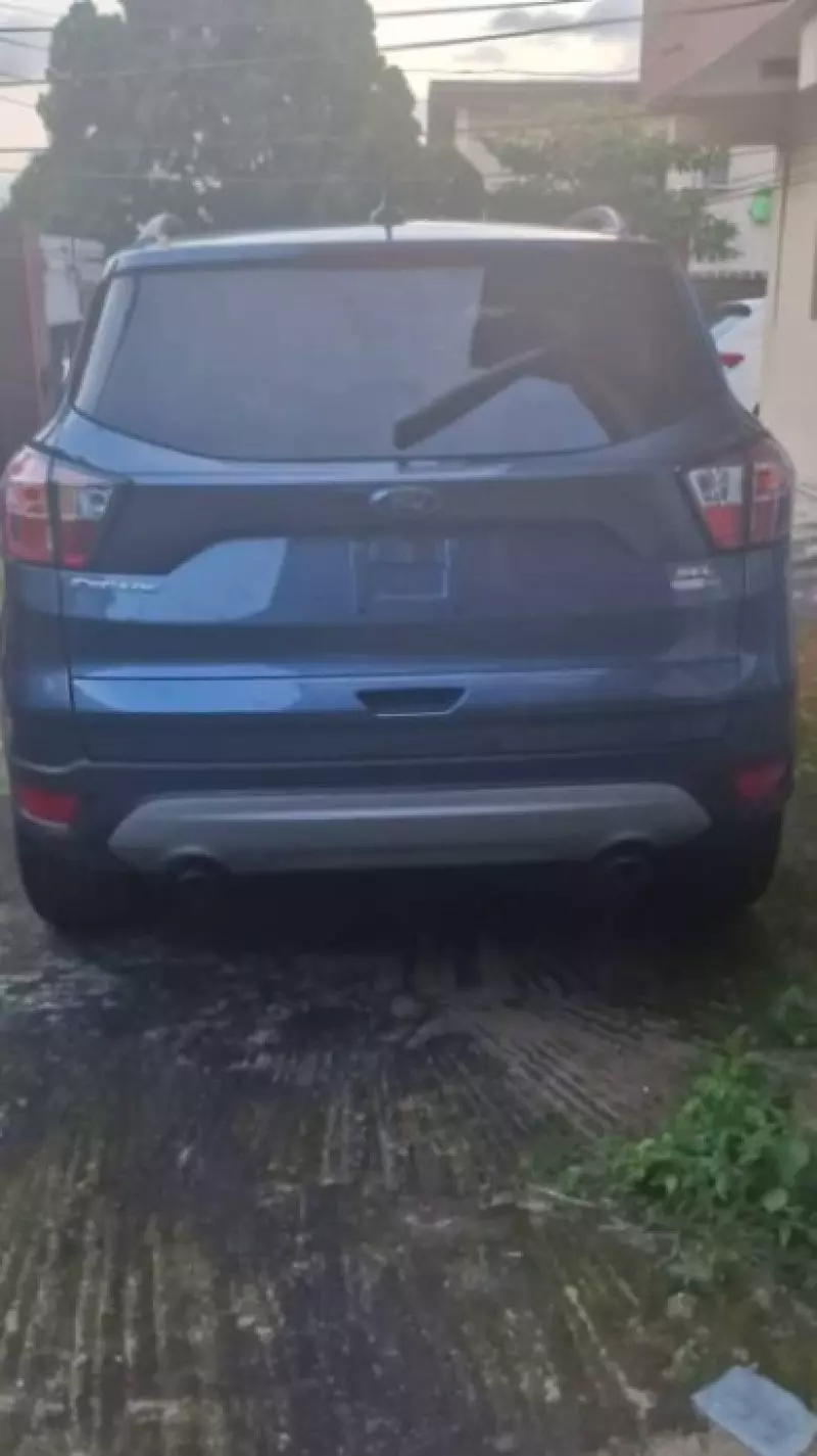Ford Escape   - 2018