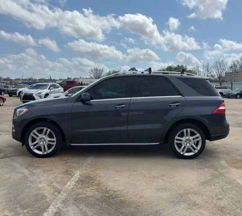 Mercedes-Benz ML-Class   - 2014