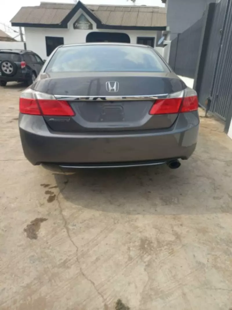 Honda Accord   - 2015