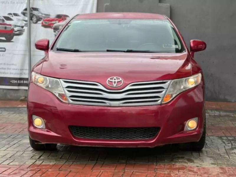 Toyota Venza   - 2010