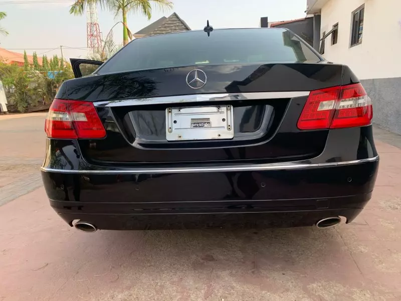 Mercedes-Benz E 350   - 2011