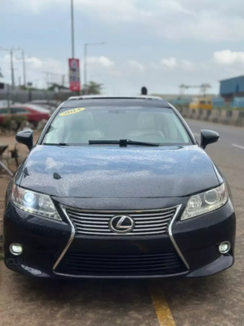 Lexus ES 350   - 2014