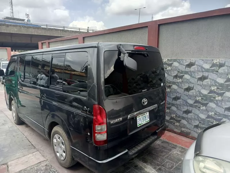 Toyota Hiace (High Roof)   - 2013