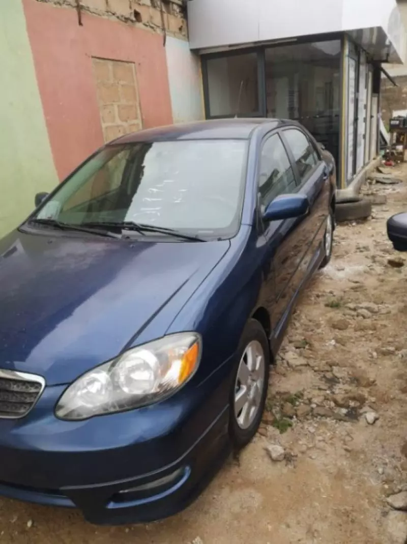 Toyota Corolla   - 2008