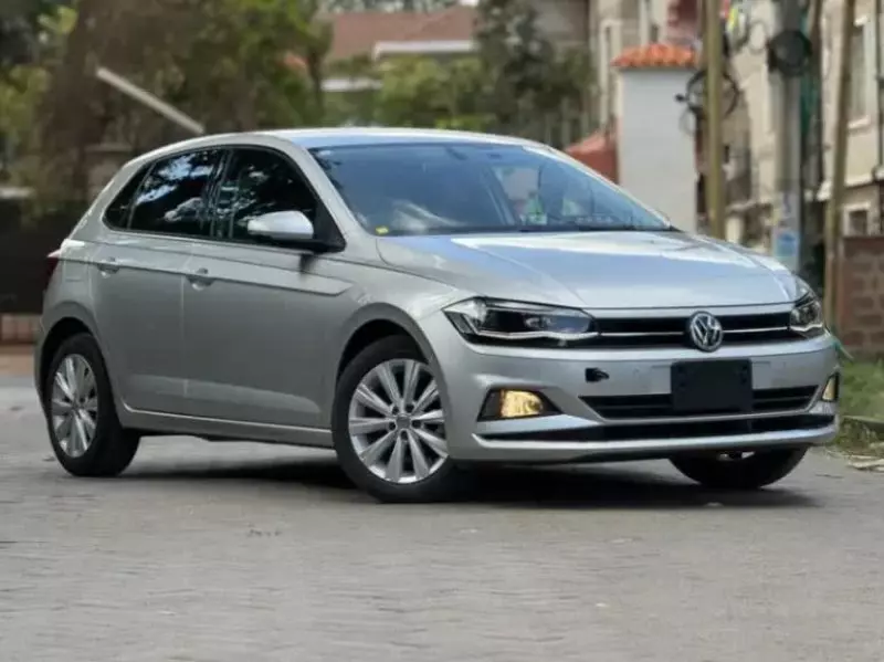 Volkswagen Polo   - 2019