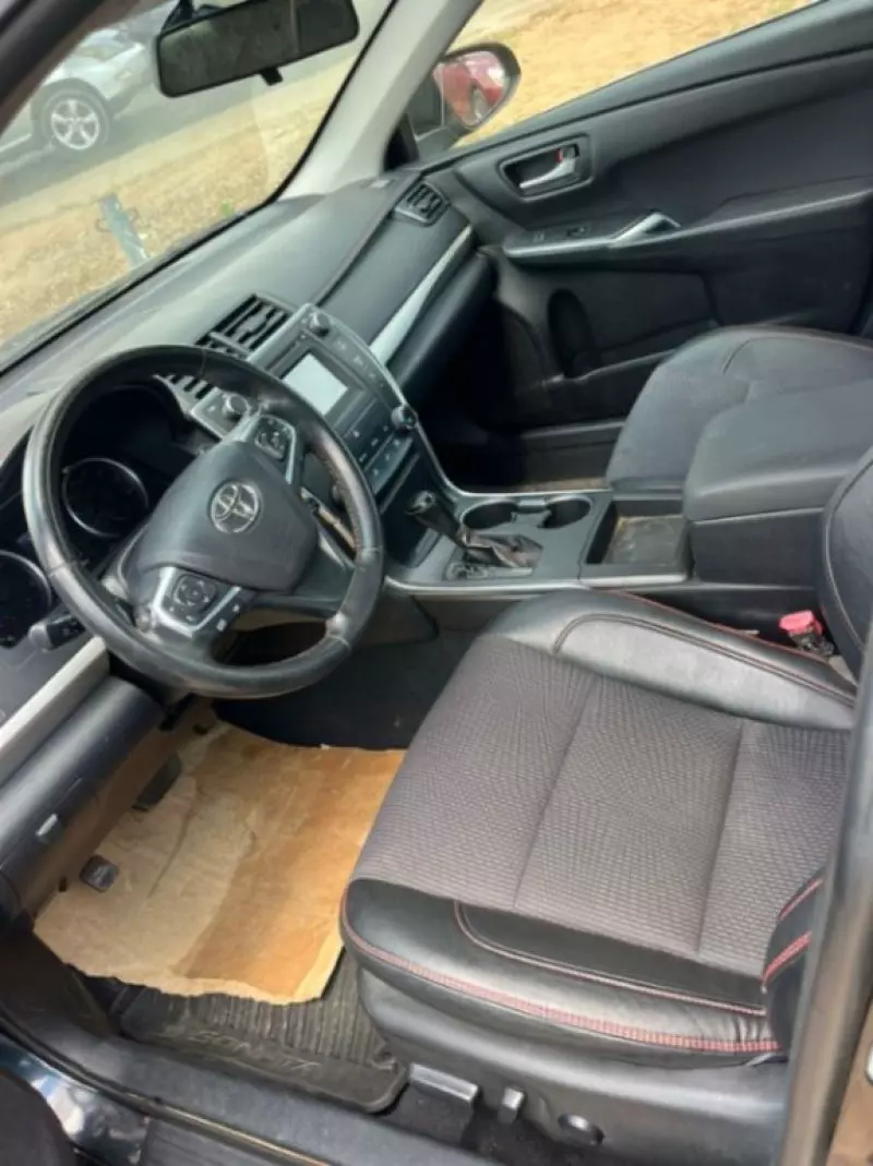 Toyota Camry   - 2017