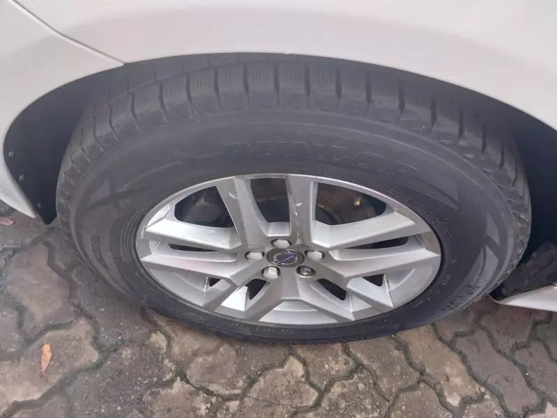 Volvo XC60   - 2017