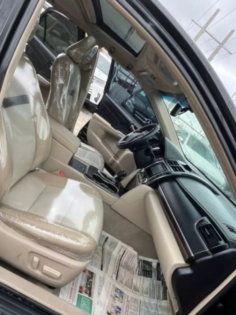 Toyota Camry   - 2007