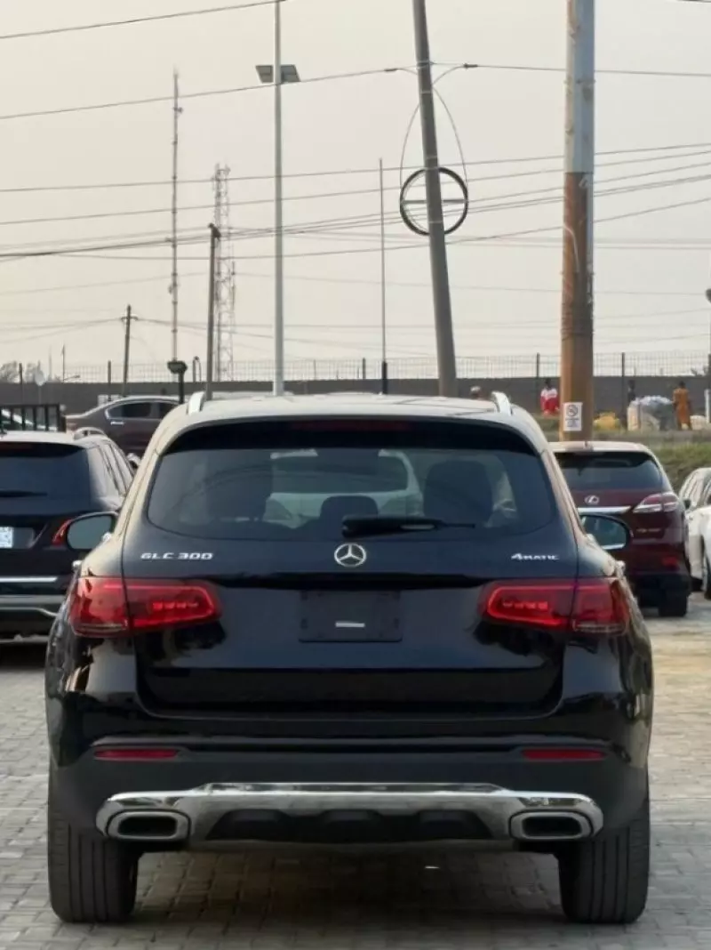 Mercedes-Benz GLC 300