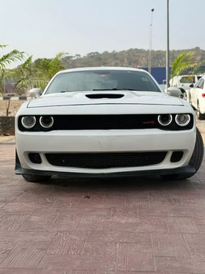 Dodge Challenger   - 2015