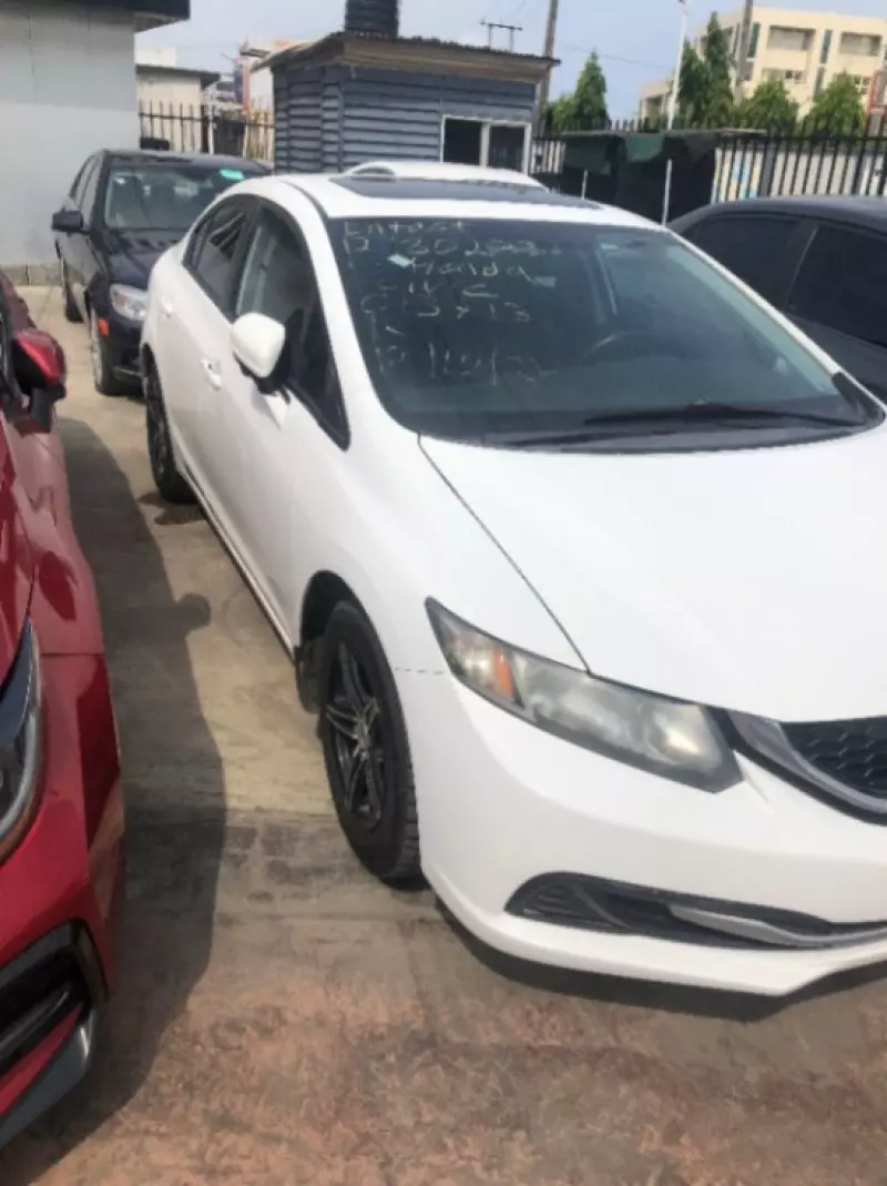 Honda Civic   - 2014