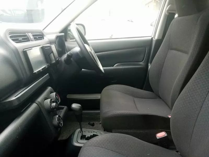 Toyota Probox    - 2015