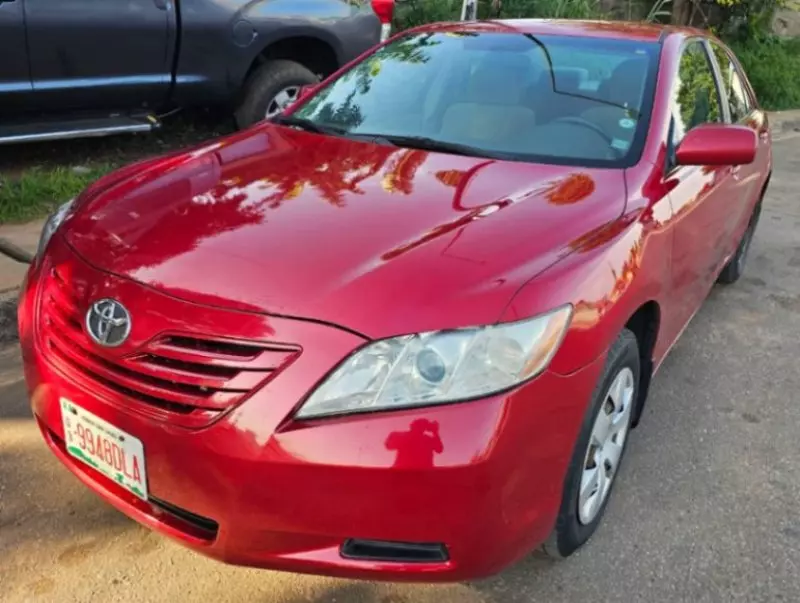 Toyota Camry   - 2007