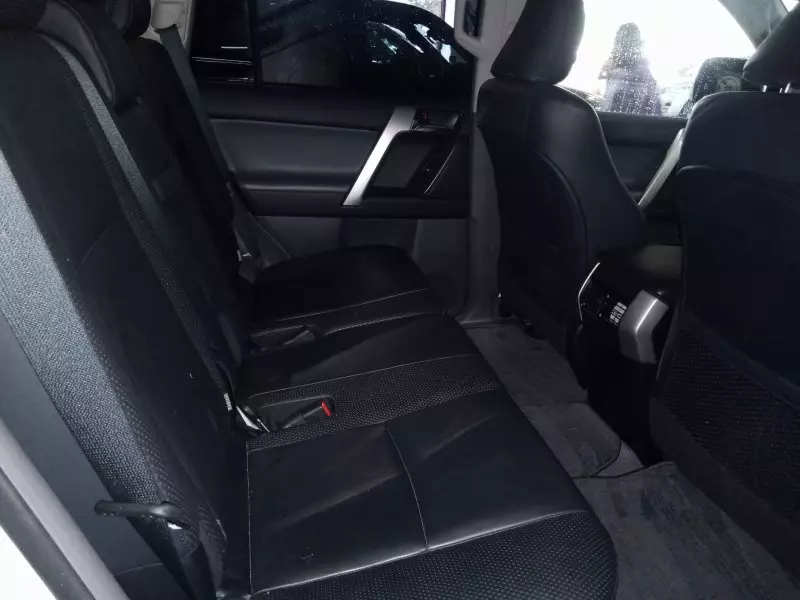 Toyota Landcruiser Prado   - 2010