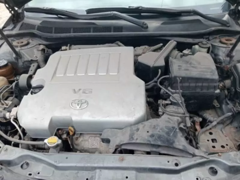 Toyota Camry   - 2009