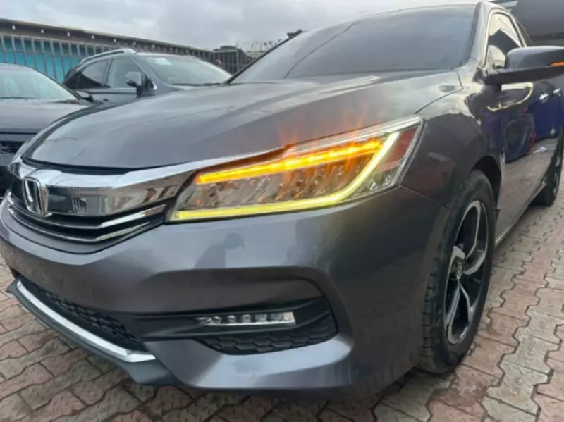 Honda Accord   - 2014