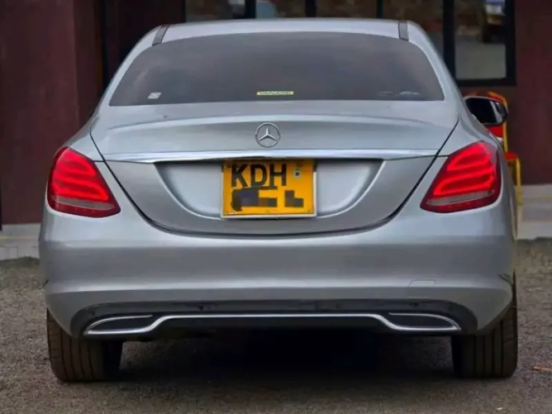 Mercedes-Benz C 200   - 2014