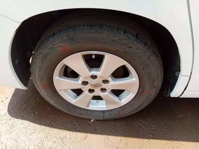 Toyota Alphard   - 2009