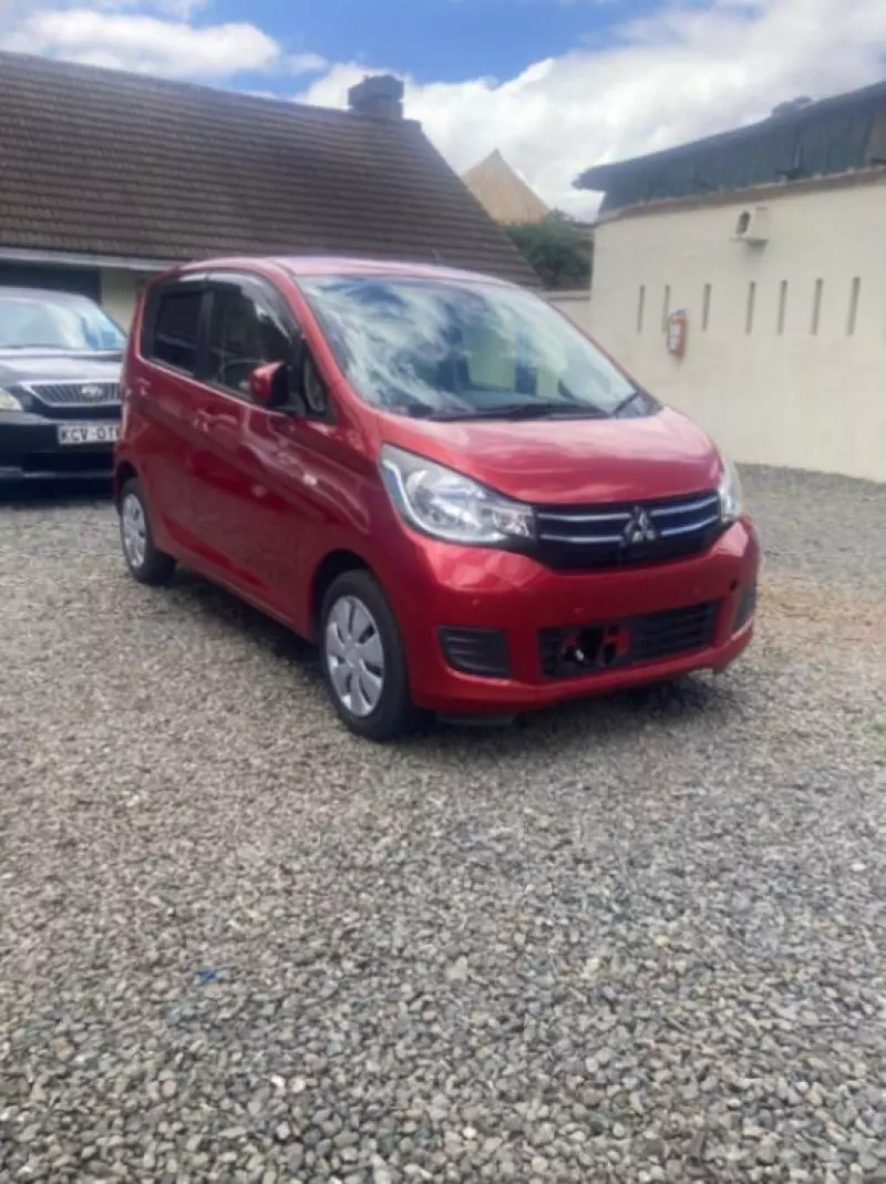 Mitsubishi EK wagon    - 2018