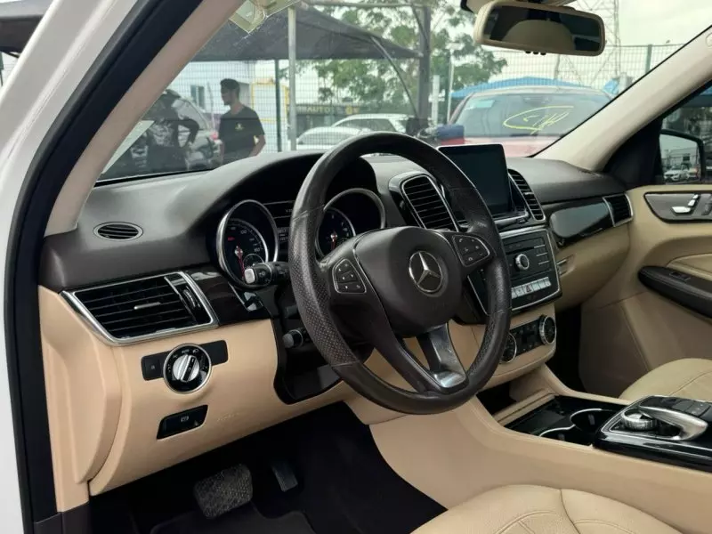 Mercedes-Benz GLE 350   - 2016