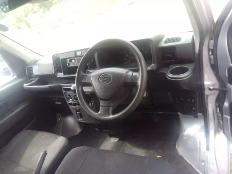Daihatsu Hijet   - 2018