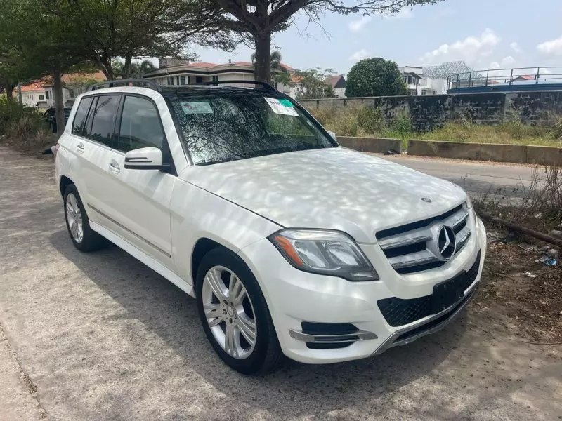 Mercedes-Benz GLK 350   - 2014