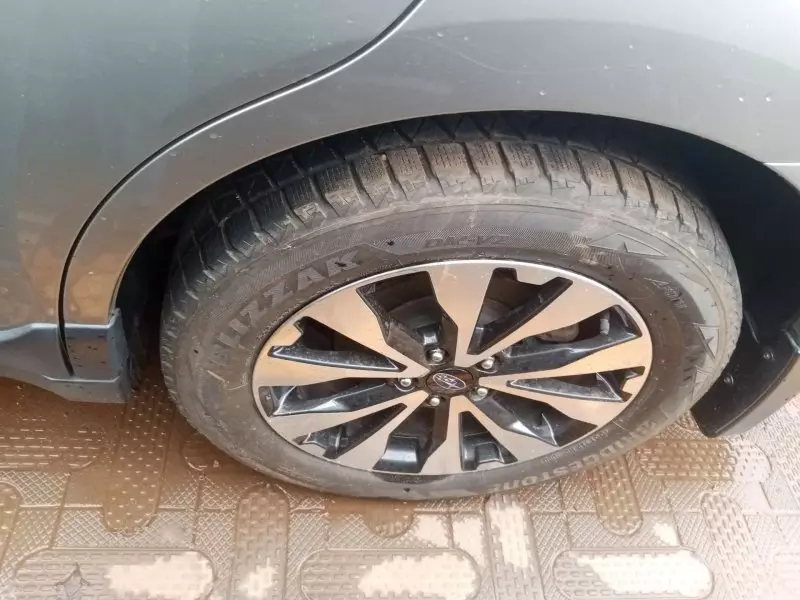 Subaru Outback   - 2015